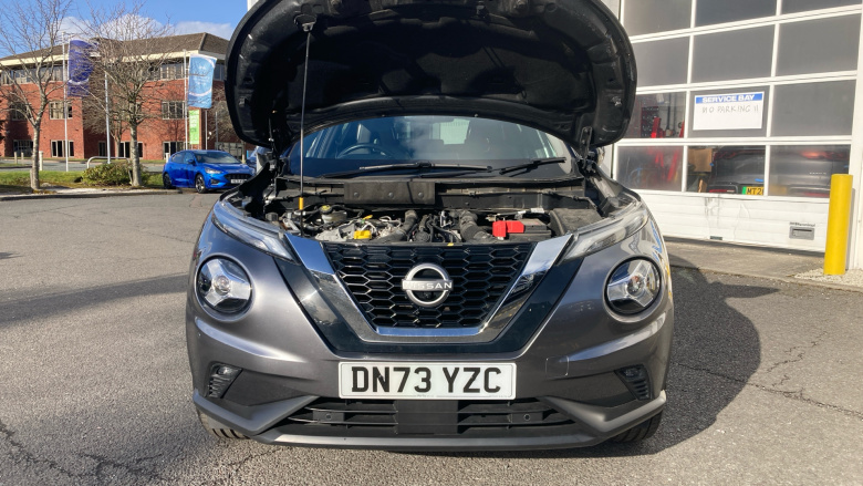 Nissan Juke 1.0 DiG-T 114 Tekna 5dr DCT Petrol Hatchback
